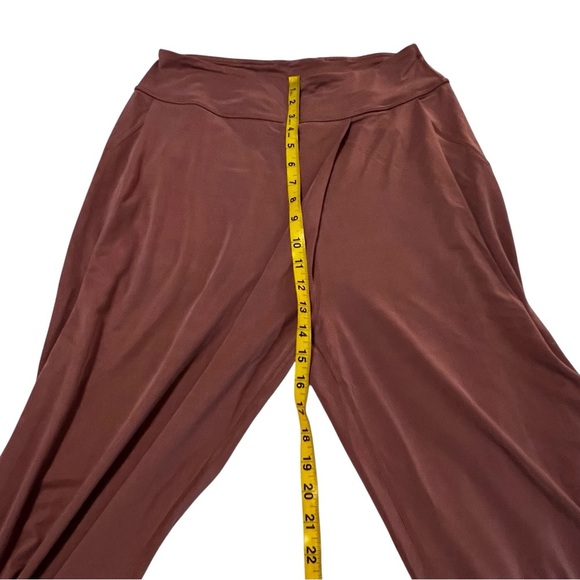 NWT Lululemon Softstreme Wide Leg HR Crop 8 Cupro Spiced Chai limited edition - Picture 6 of 14